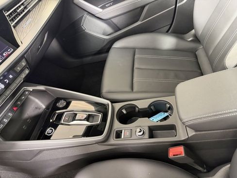 Certified 2025 Audi A3 2.0T Premium image 17