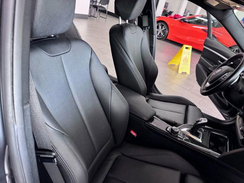 Used 2017 BMW 330i xDrive Sedan image 13