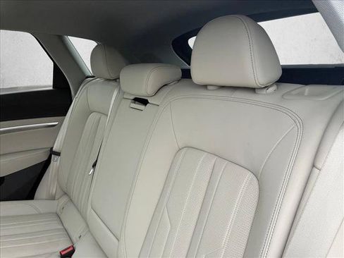 Used 2024 Audi Q8 e-tron Premium Plus w/ Premium Plus Package AWD/4WD image 14