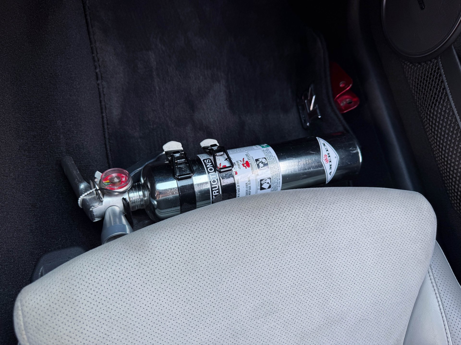 Used 2009 Nissan GT-R Premium AWD/4WD image 35