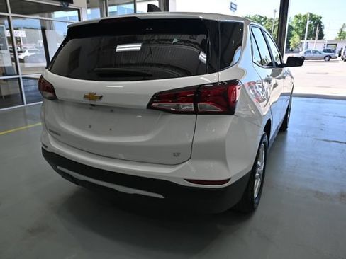 Used 2024 Chevrolet Equinox LT FWD image 5