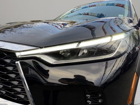 Used 2023 INFINITI QX60 Luxe w/ Cargo Package image 2