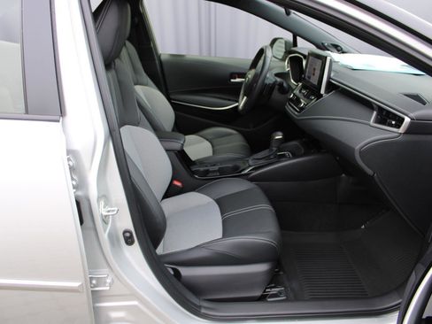 Used 2024 Toyota Corolla XSE image 35