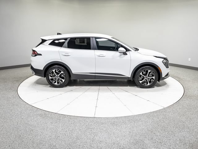 Used 2023 Kia Sportage EX FWD image 6