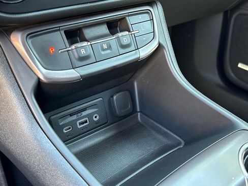 Used 2022 GMC Terrain AT4 w/ Infotainment Package II AWD/4WD image 31