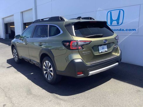 Used 2023 Subaru Outback Limited XT AWD/4WD image 4