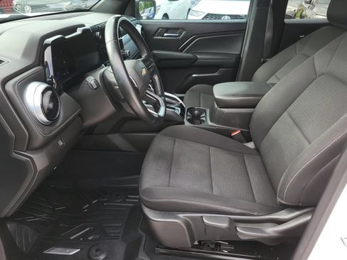 Used 2023 Chevrolet Colorado LT w/ LT Convenience Package RWD image 17