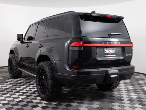 Used 2026 Lexus GX 550 w/ Accessory Package (2T) image 5