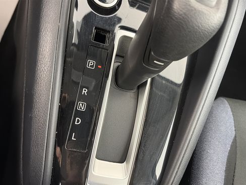 Used 2025 Nissan Versa SV w/ Trunk Package FWD image 23