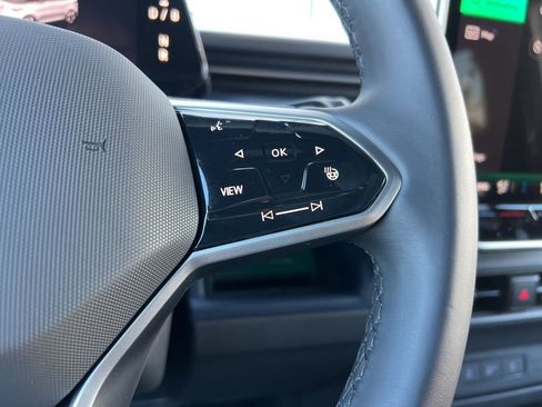 New 2025 Volkswagen ID. Buzz Pro S image 17