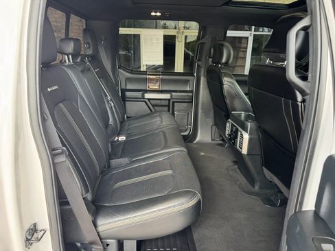 Used 2017 Ford F250 Platinum w/ Platinum Ultimate Package AWD/4WD image 19