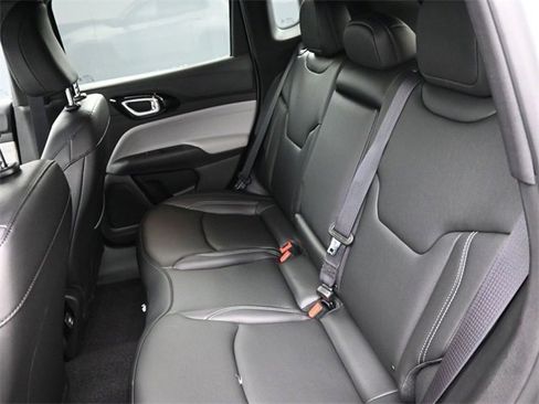 New 2026 Jeep Compass Limited image 15