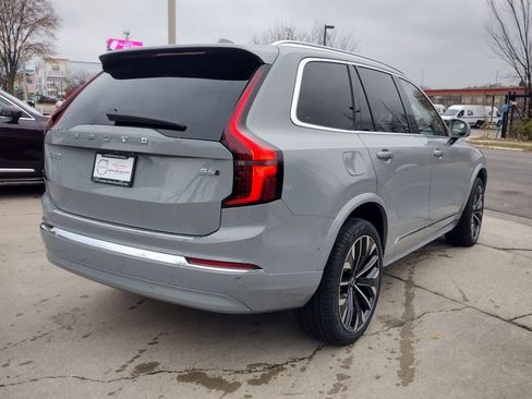 New 2026 Volvo XC90 B6 Ultra w/ Protection Package image 9