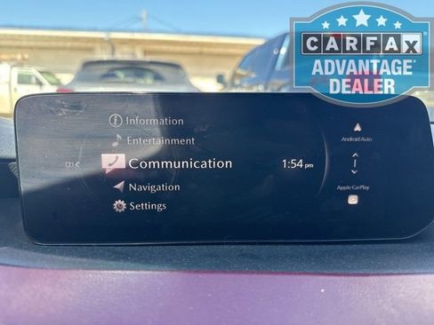 Used 2024 MAZDA MAZDA3 Hatchback w/Premium Plus Pkg image 9