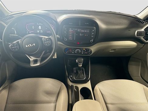Used 2023 Kia Soul LX w/ Option Group 015 image 21