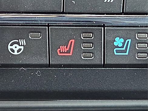 New 2026 Ford F250 Lariat w/ Black Appearance Package image 20