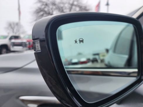 Used 2024 Buick Enclave Essence w/ Trailering Package, 5000 lbs. image 19