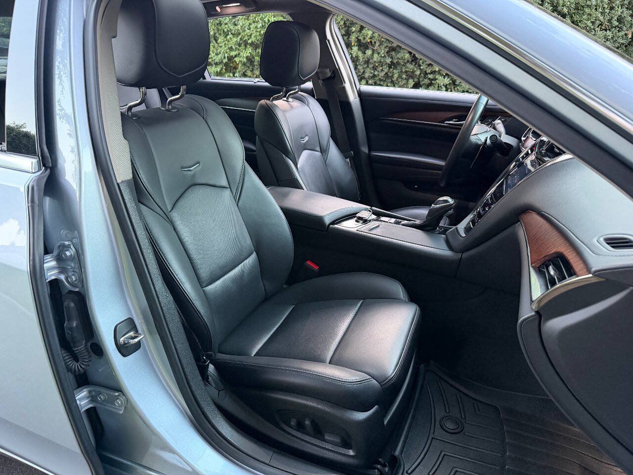 Used 2018 Cadillac CTS Premium Luxury AWD/4WD image 28