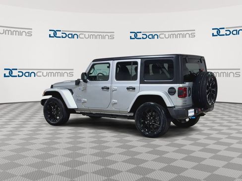 Used 2023 Jeep Wrangler Unlimited Sahara AWD/4WD image 7