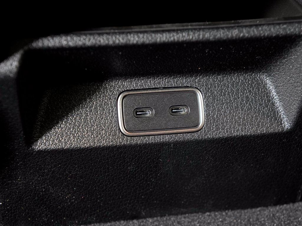 Certified 2026 Mercedes-Benz GLE 450 4MATIC image 31