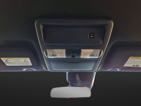 Used 2024 Nissan Frontier PRO-4X image 51