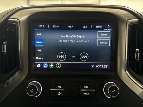 Used 2022 Chevrolet Silverado 2500 LT w/ Convenience Package image 14