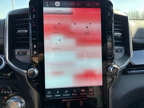 New 2026 RAM 1500 Laramie AWD/4WD image 12