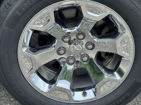 Used 2022 RAM 1500 Big Horn AWD/4WD image 8