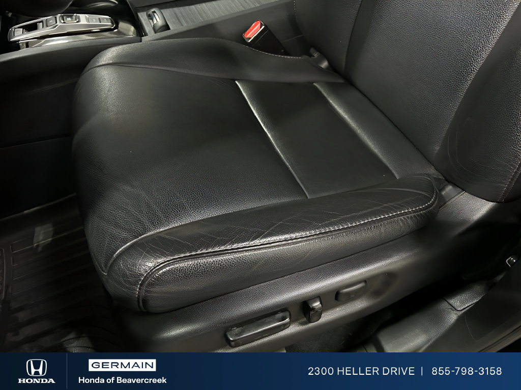 Used 2022 Honda Pilot Touring image 14