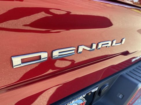 Used 2023 GMC Sierra 3500 Denali w/ Denali Ultimate Package AWD/4WD image 33