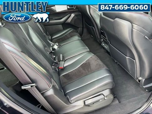 Used 2023 Acura MDX A-Spec image 11