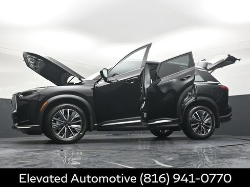 Certified 2026 INFINITI QX60 Luxe w/ Cargo Package AWD/4WD image 40