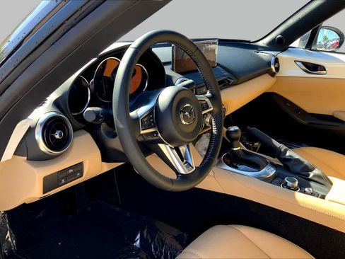 New 2026 MAZDA MX-5 Miata Grand Touring RWD image 8