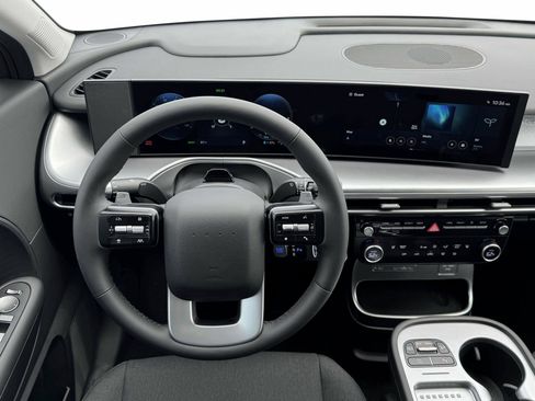 New 2026 Hyundai Ioniq 9 SE AWD/4WD image 18