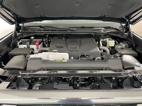 New 2026 Toyota Tundra Platinum AWD/4WD image 22