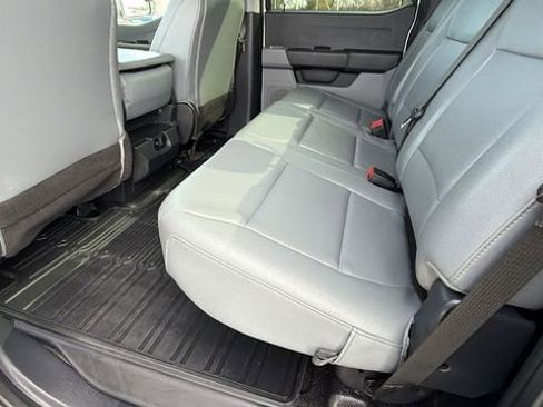 Used 2023 Ford F250 XL w/ XL Chrome Package image 17