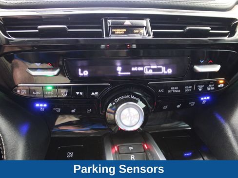 Used 2026 Acura MDX SH-AWD w/ Advance Package image 9