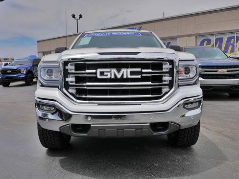 Used 2018 GMC Sierra 1500 SLT w/ SLT Premium Package AWD/4WD image 2
