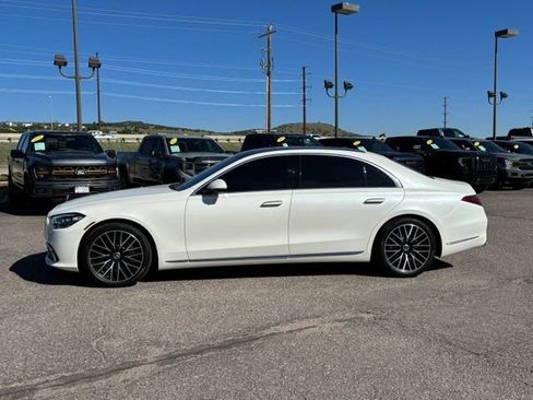 Used 2023 Mercedes-Benz S 500 4MATIC image 2