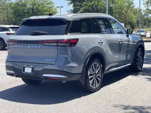 Certified 2026 INFINITI QX60 Luxe w/ Cargo Package AWD/4WD image 4
