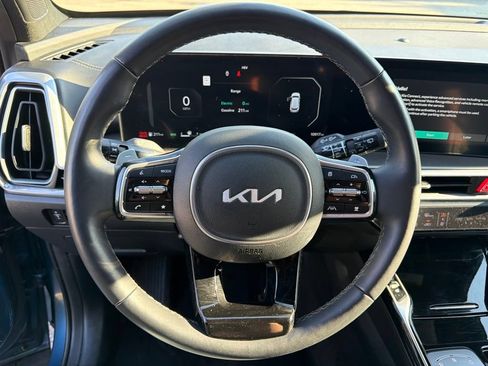Used 2025 Kia Sorento SX Prestige AWD/4WD image 14