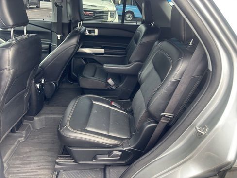 Used 2022 Ford Explorer Limited w/ Equipment Group 301A image 20