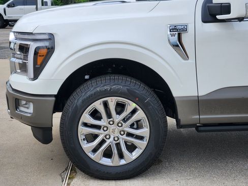 New 2026 Ford F150 King Ranch w/ Equipment Group 601A High AWD/4WD image 9