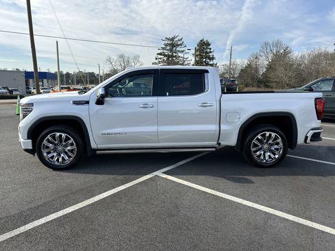 Certified 2023 GMC Sierra 1500 Denali w/ Denali Reserve Package image 9