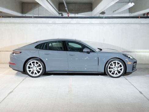 Certified 2025 Porsche Panamera image 8