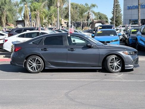 Used 2024 Honda Civic Touring image 4