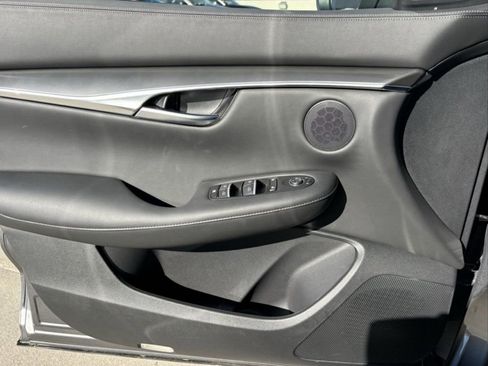 New 2025 INFINITI QX50 Pure image 15