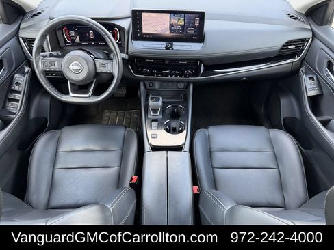 Used 2024 Nissan Rogue SL FWD image 10