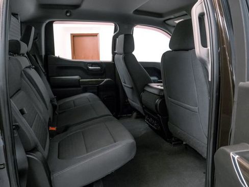 Used 2019 Chevrolet Silverado 1500 LT Trail Boss w/ Convenience Package image 30