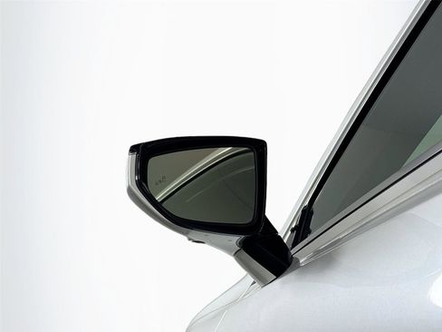 Used 2019 Lexus ES 350 Ultra Luxury image 5